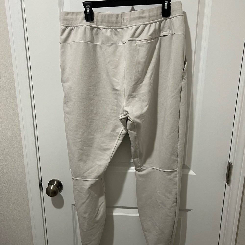 Men's Lululemon Jogger Pants — Cream - Picture 4 of 6